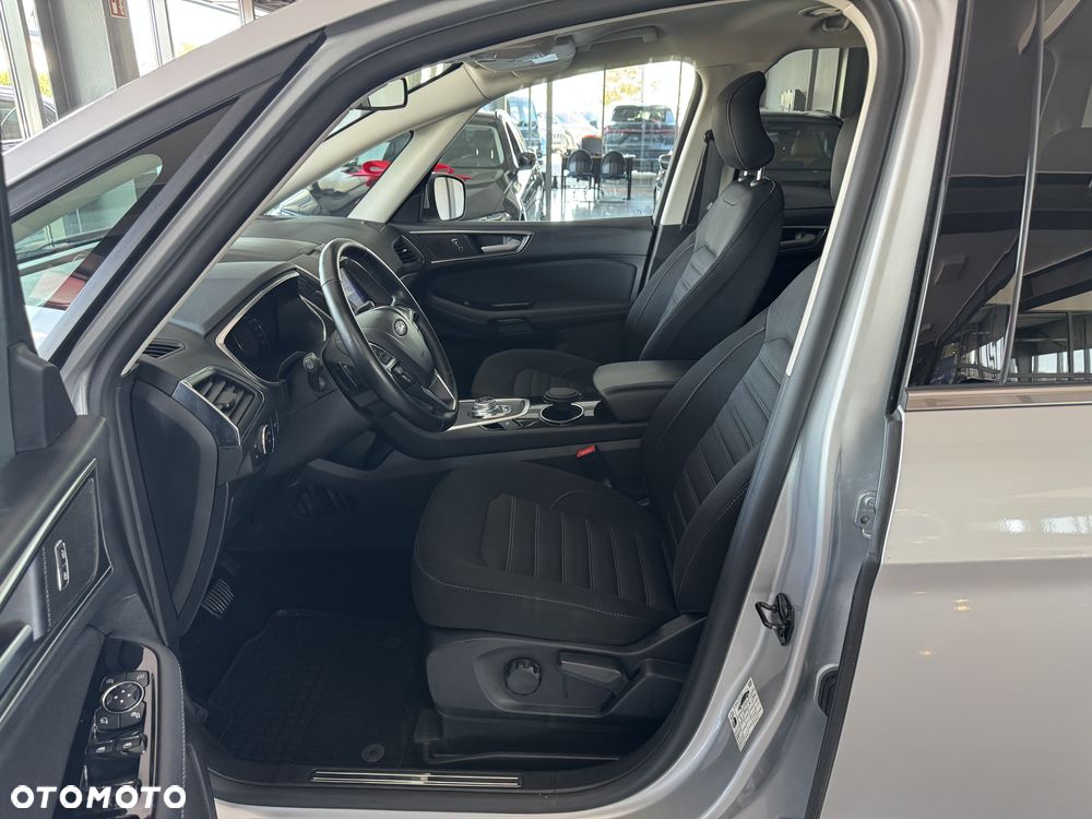 Ford Galaxy - 23