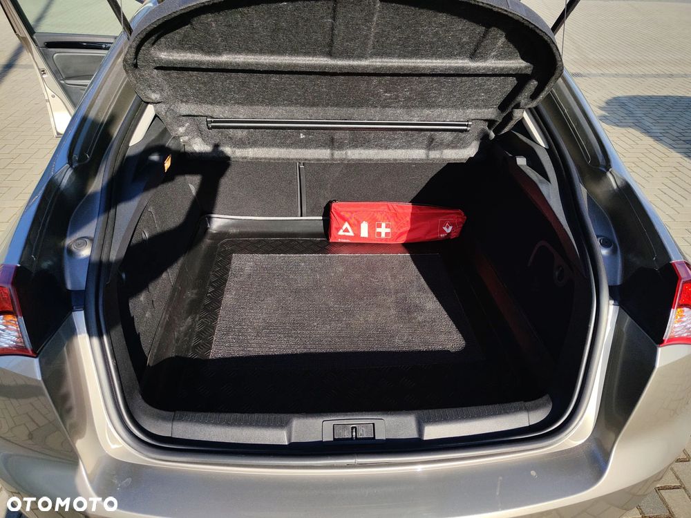 Renault Laguna 2.0 Bose Edition - 19
