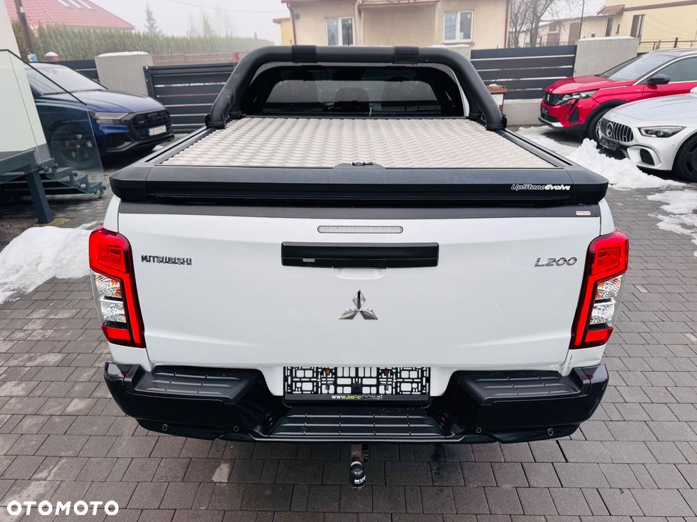 Mitsubishi L200 Pick Up 4x4 S&S Autm Double Cab Top - 12