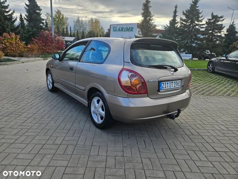 Nissan Almera II 1.5 Visia - 11