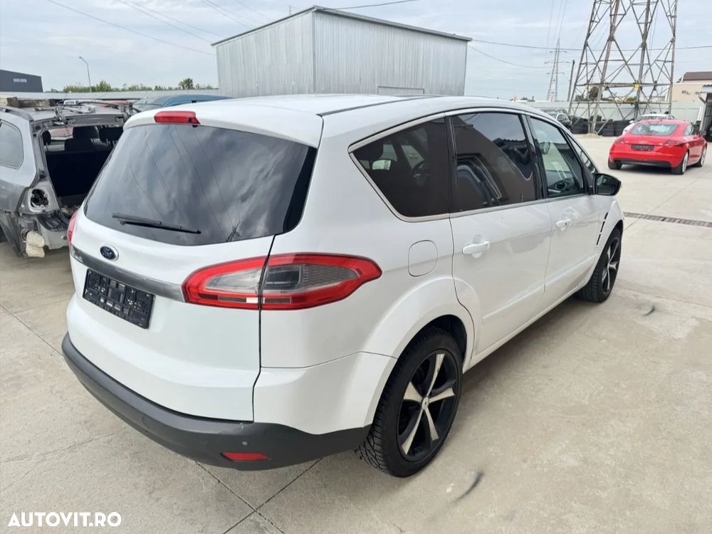 Ford S-Max - 4