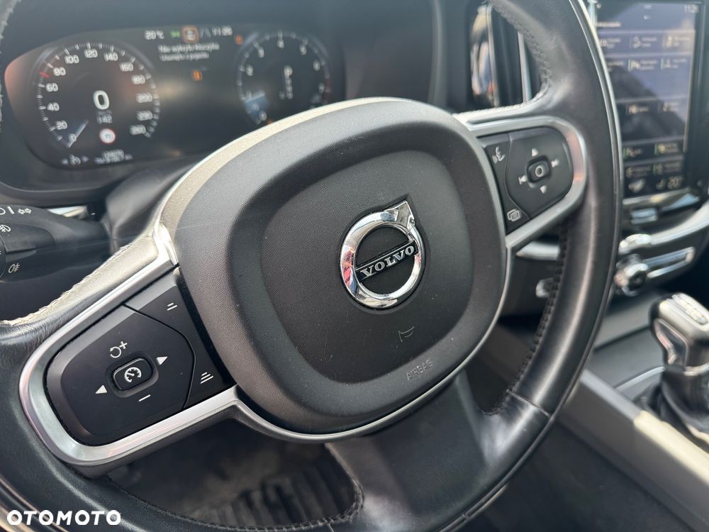 Volvo XC 60 T6 AWD Geartronic Inscription - 25