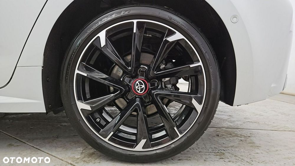 Toyota Corolla 1.8 Hybrid GR Sport - 25