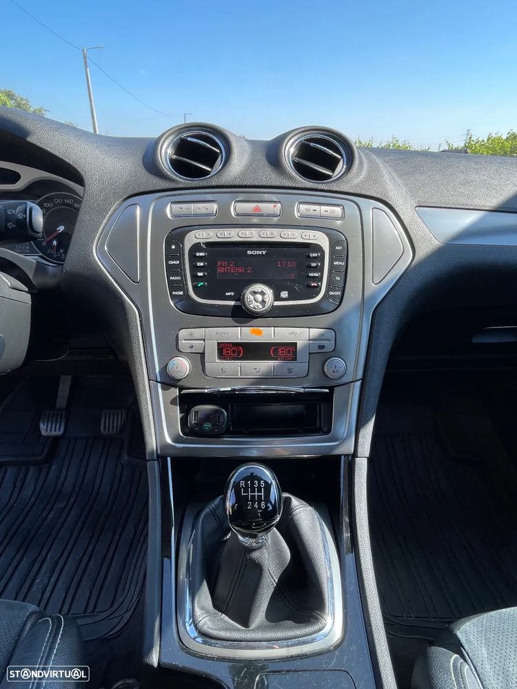 Ford Mondeo 1.8 TDCi Titanium - 20