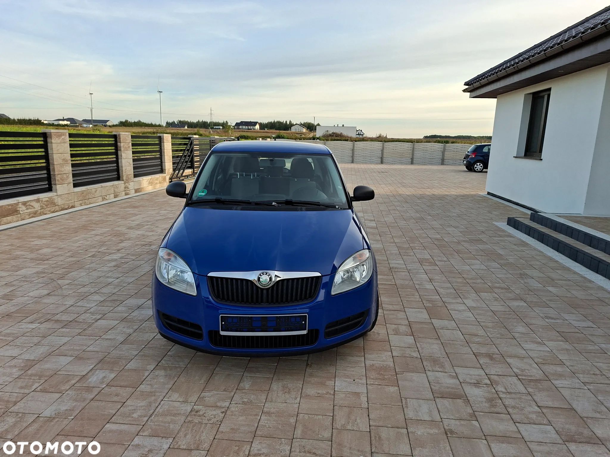 Skoda Fabia 1.2 HTP Ambiente - 1