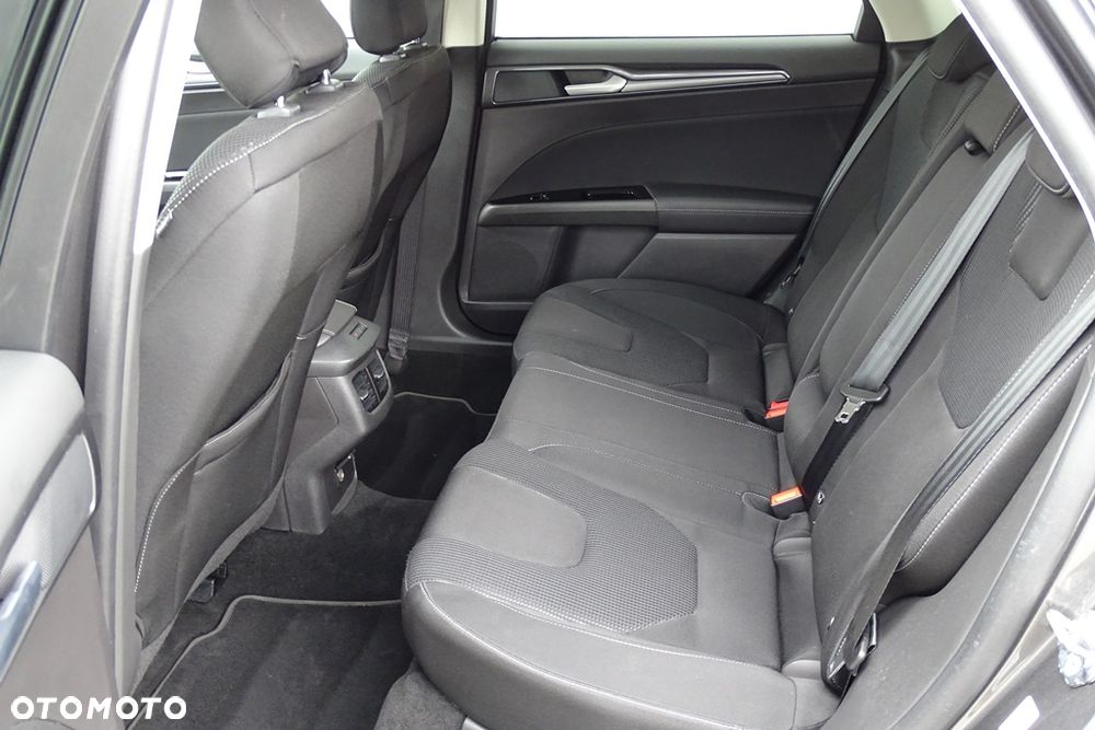 Ford Mondeo SW 2.0 Ti-VCT Titanium - 16
