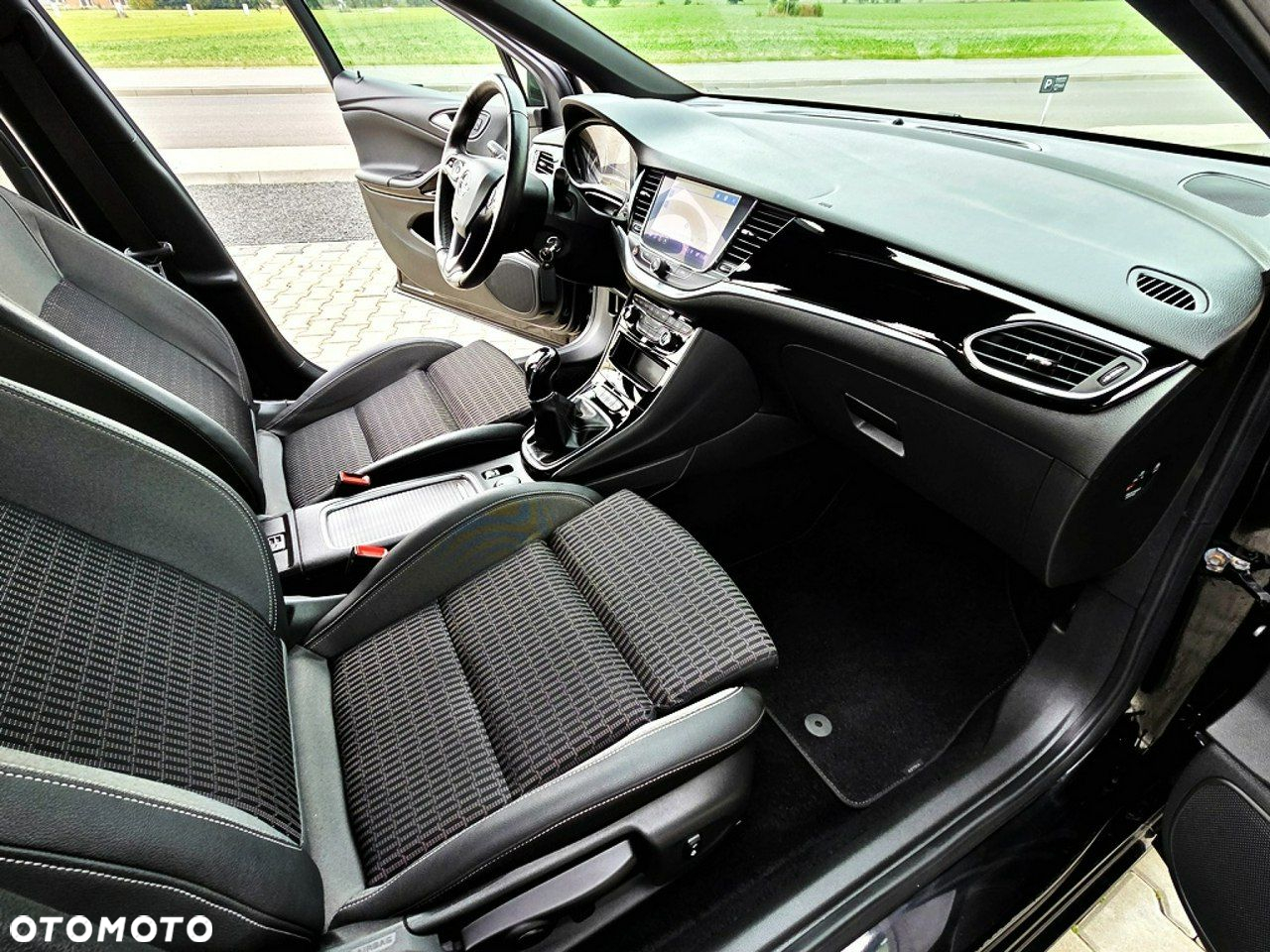 Opel Astra 1.5 D Start/Stop Business Edition - 12