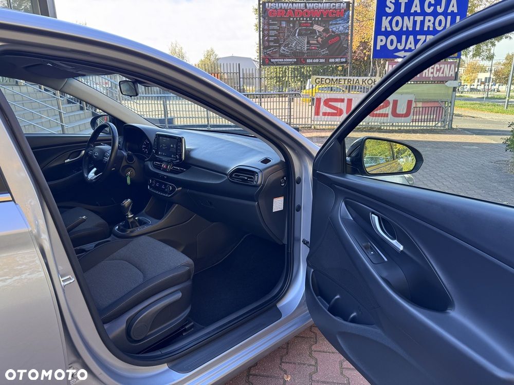 Hyundai i30 - 21