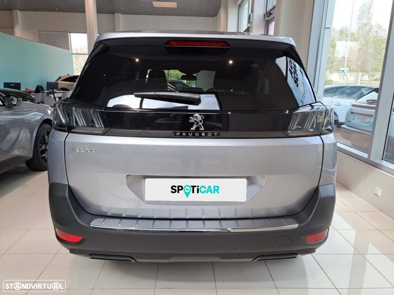 Peugeot 5008 1.5 BlueHDi Allure Pack EAT8 - 7