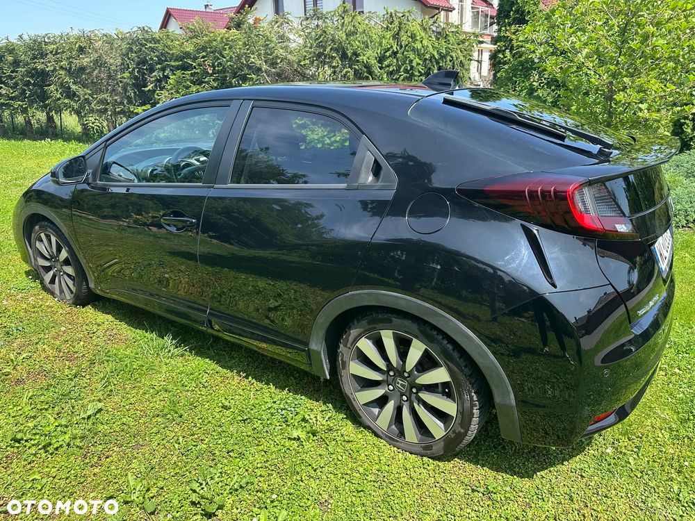 Honda Civic 1.8i-VTEC i-SHIFT Comfort - 2