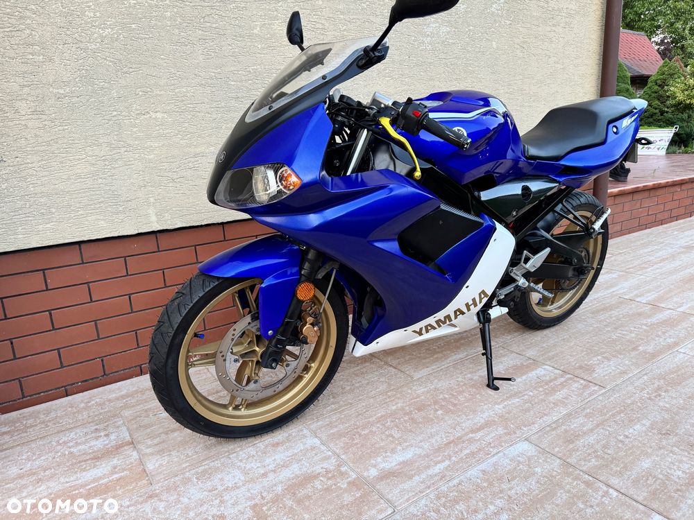 Yamaha TZR - 15