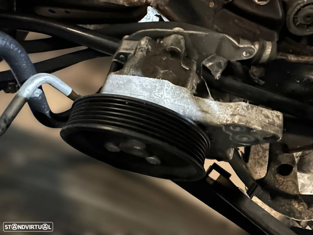 BMW E83 X3 3.0 D para peças - 27