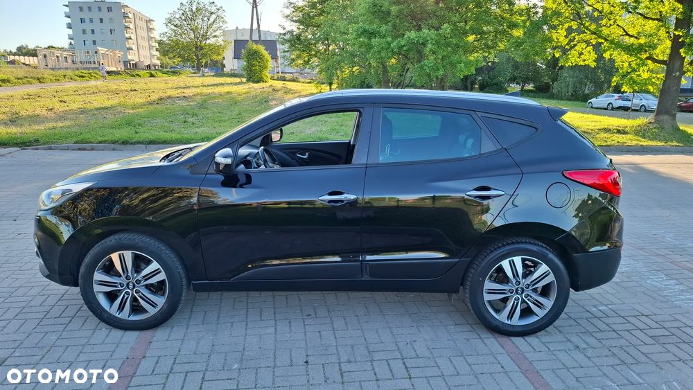 Hyundai ix35 2.0 CRDi 4WD Automatik Premium - 2
