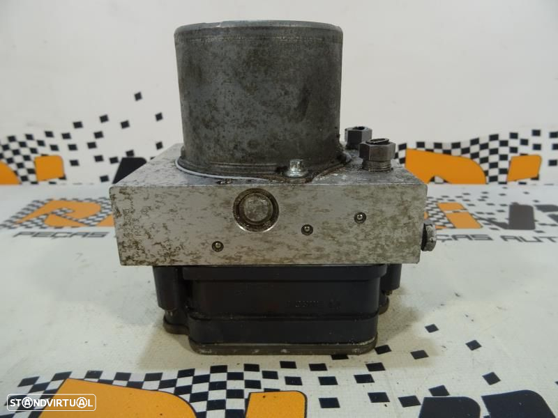 ABS Mercedes W204 - A2124310148 / 0265242370 / 2265106513 / 0265956094 - 2