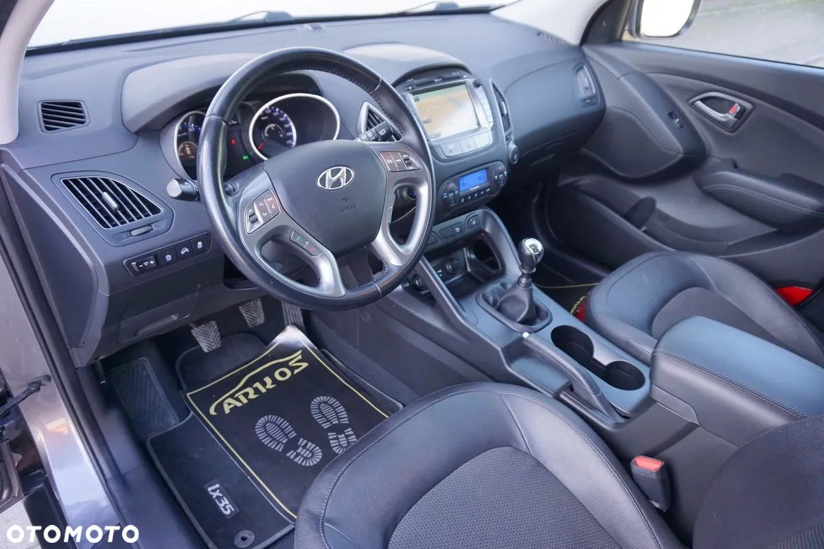 Hyundai ix35 - 26