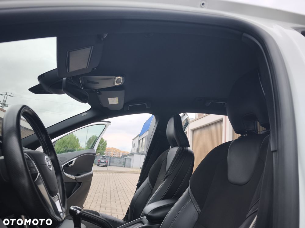 Volvo V40 D4 RDesign - 27
