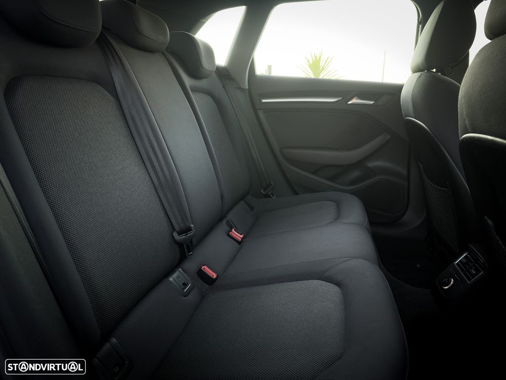 Audi A3 Sportback 1.6 TDI - 5