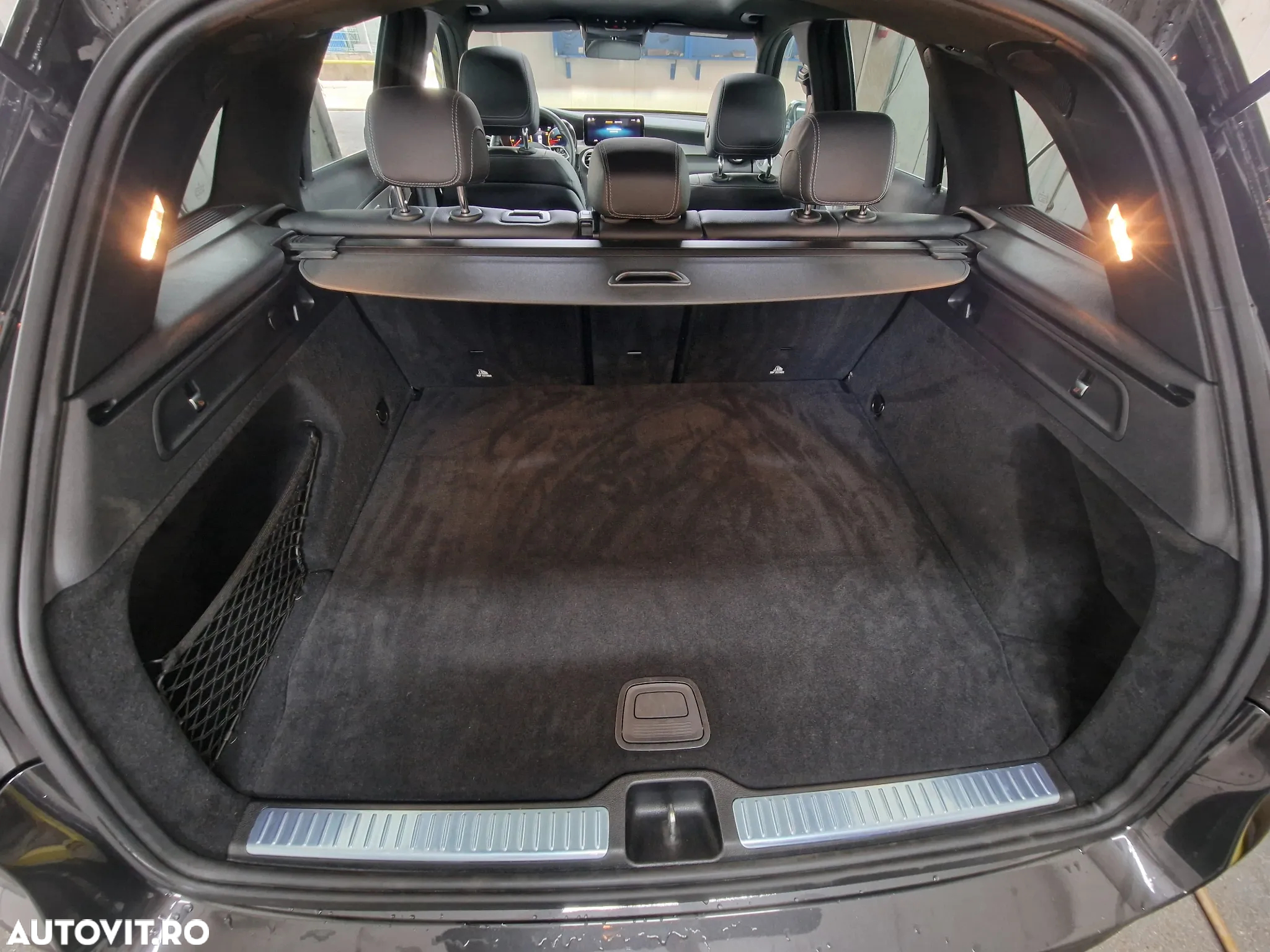 Mercedes-Benz GLC 220 d 4MATIC - 31