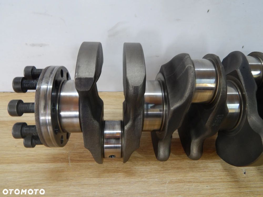 Wał korbowy  2.4 D5 Volvo XC60 xc60 I s60 s80 v70 08-17 Łuków części - 4