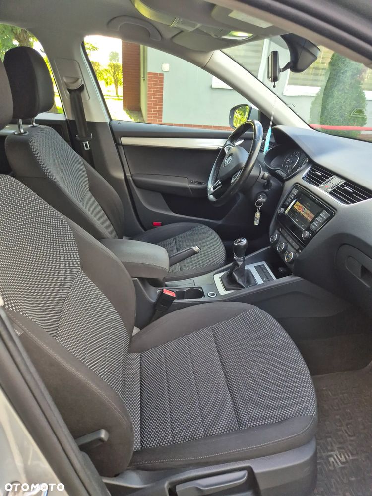 Skoda Octavia 1.6 TDI Ambition - 7