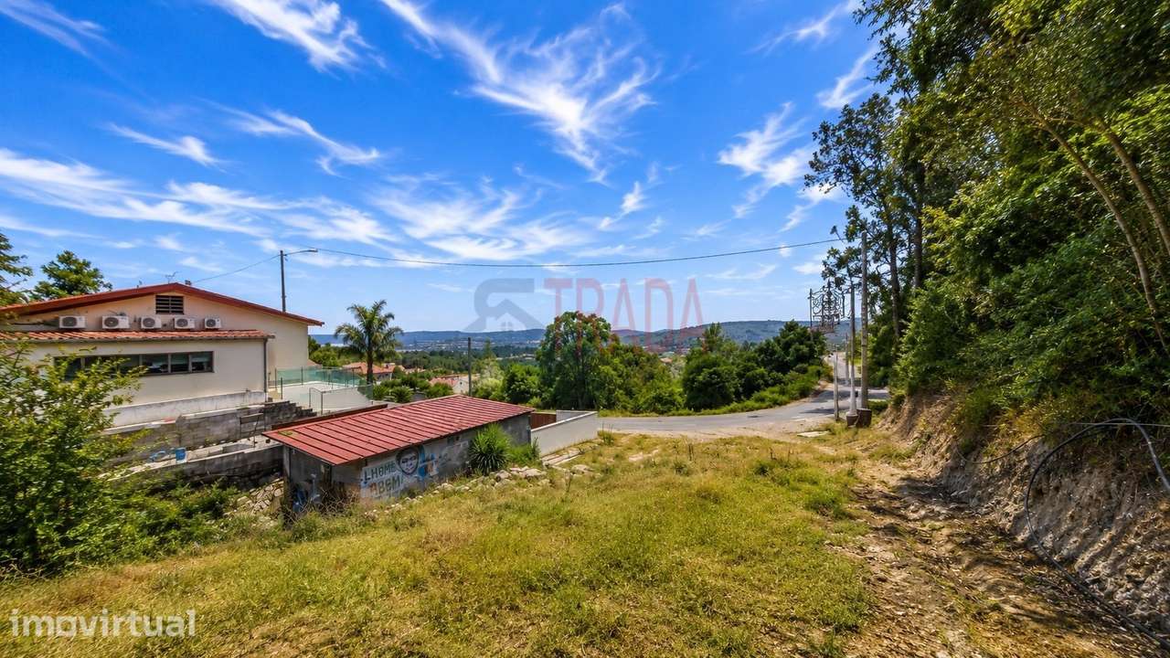Terreno Urbano com 700 m² | Construção até 864 m² | A 7 Min de Vila... - Grande imagem: 4/5