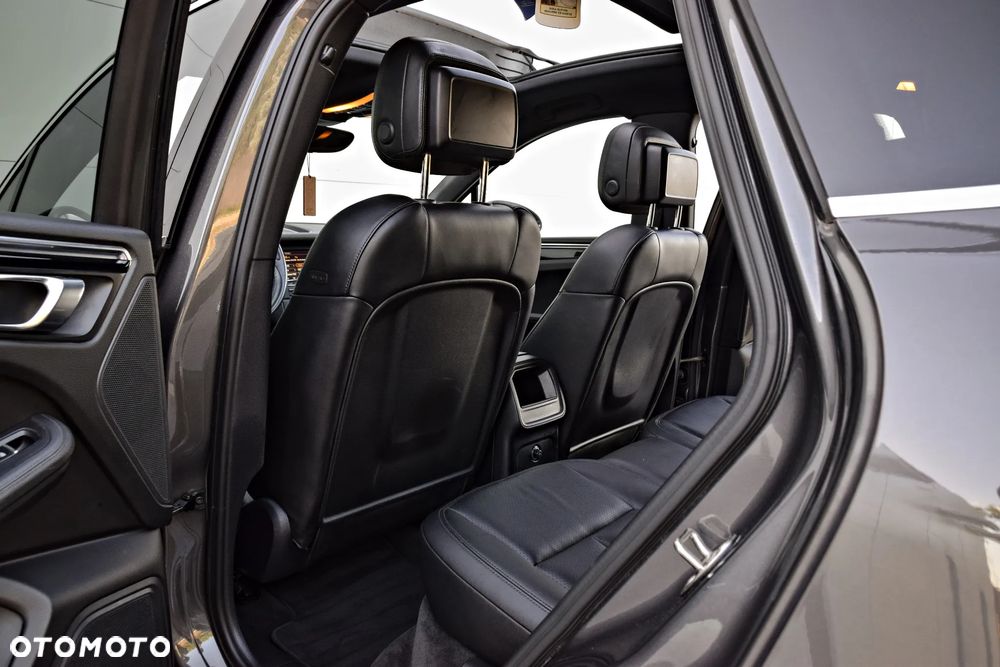 Porsche Macan S - 20