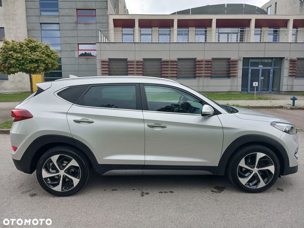 Hyundai Tucson 2.0 CRDI 4WD Automatik Premium - 5