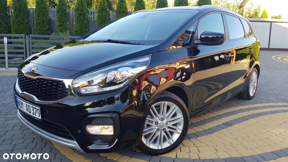 Kia Carens 1.6 GDI Dream Team Edition - 24