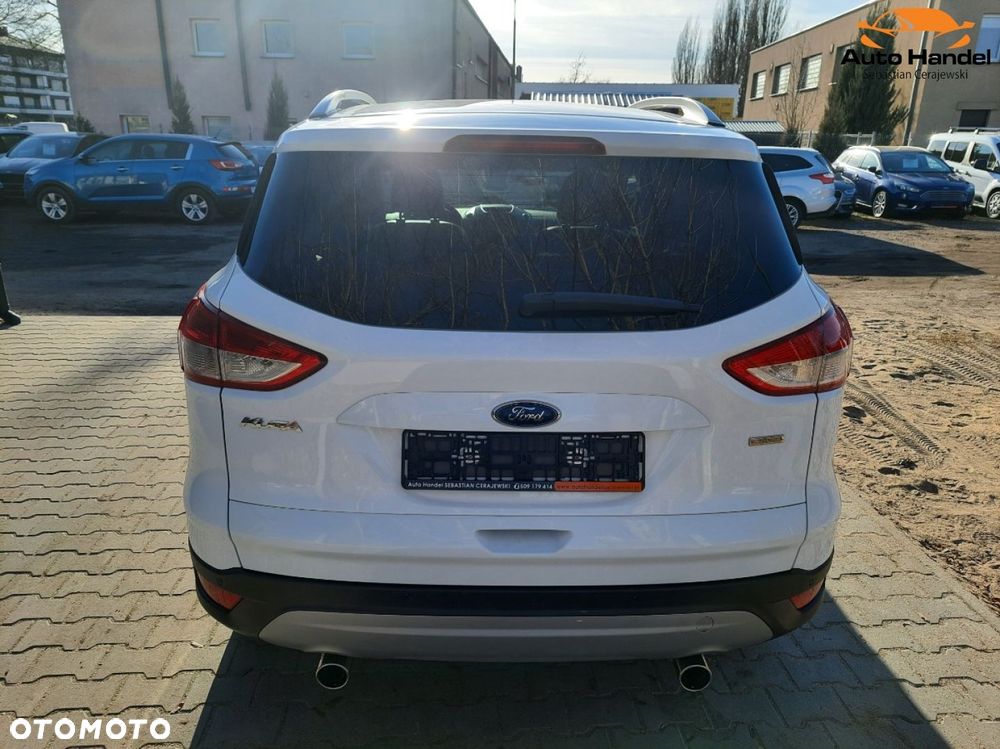 Ford Kuga 1.5 EcoBoost 2x4 Titanium - 9