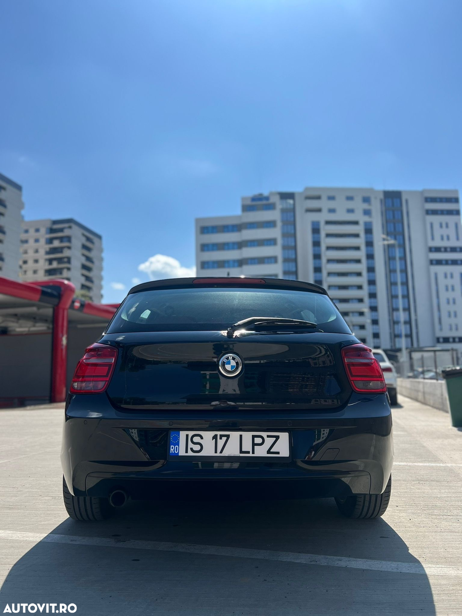 BMW Seria 1 118d Sport Line - 2