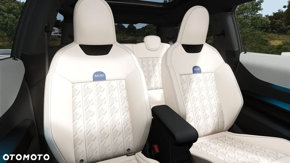 MINI Cooper C Favoured Trim - 12