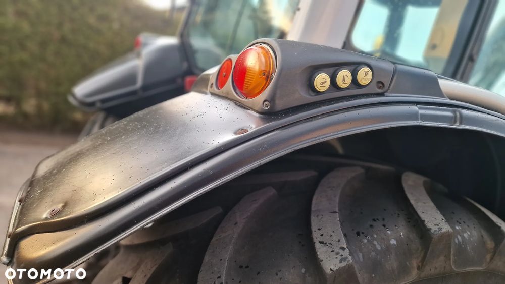 Valtra N121 HiTech, 130 koni, SISU 4cyl TURBO INTECOOLER, 141, 111, 101 - 31