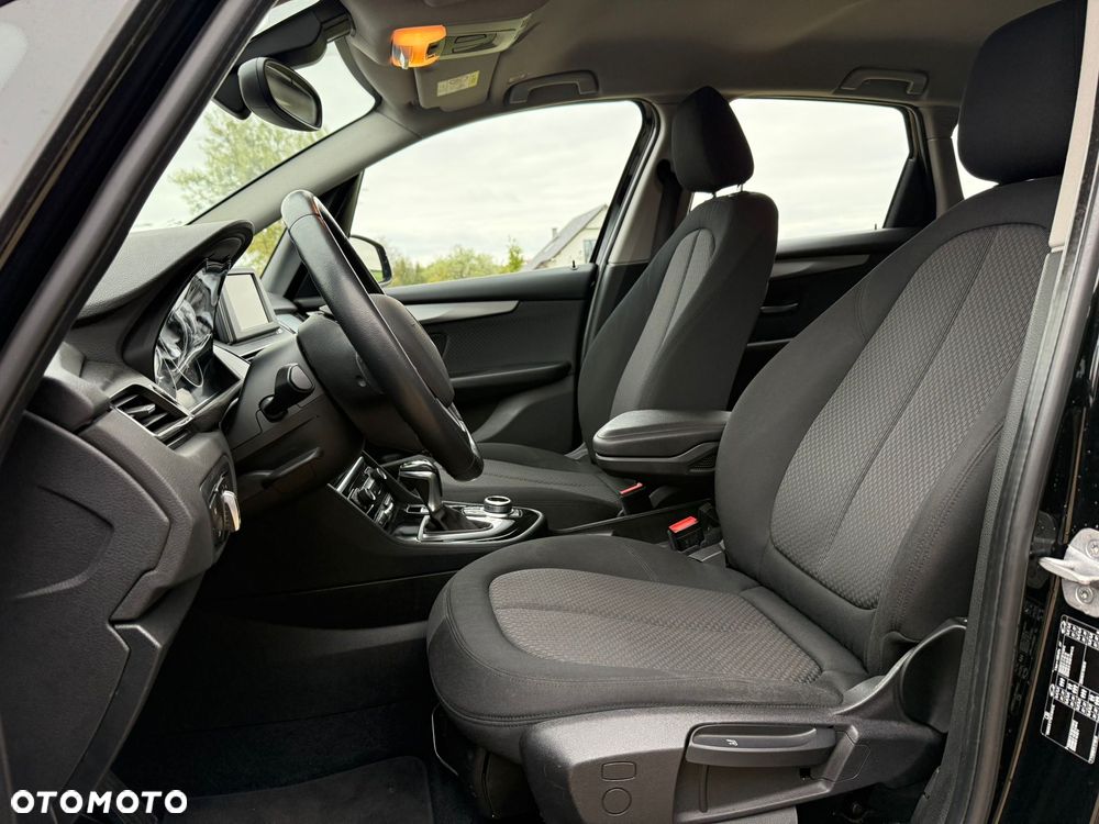 BMW Seria 2 216d Sport Line - 20