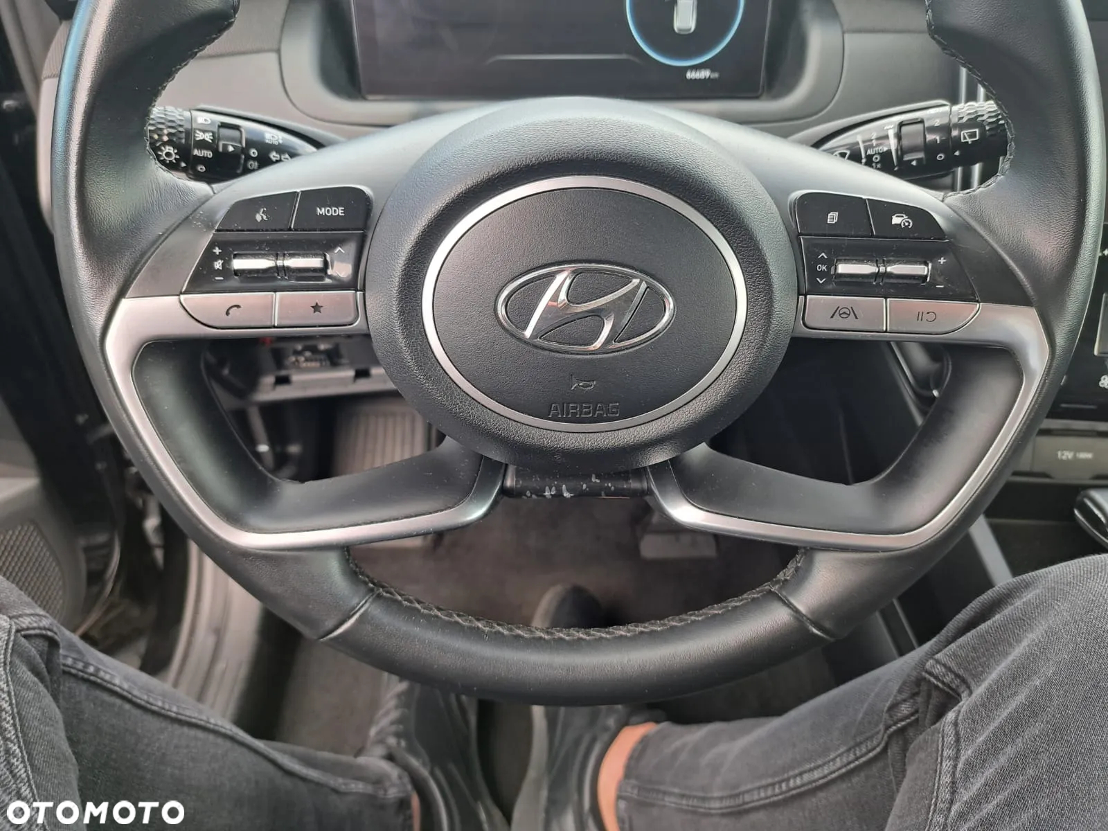 Hyundai Tucson 1.6 CRDi 48V-Hybrid 2WD DCT Trend - 12