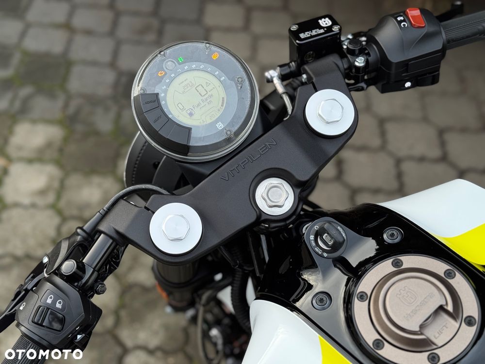 Husqvarna Vitpilen - 30