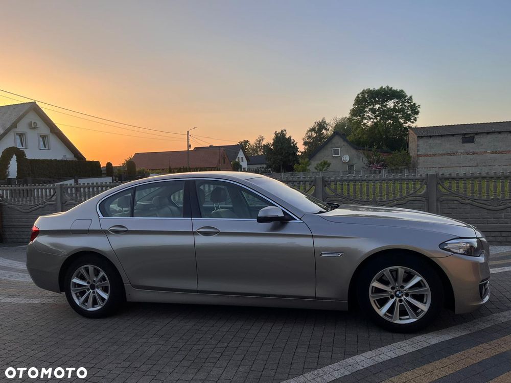 BMW Seria 5 518d - 8