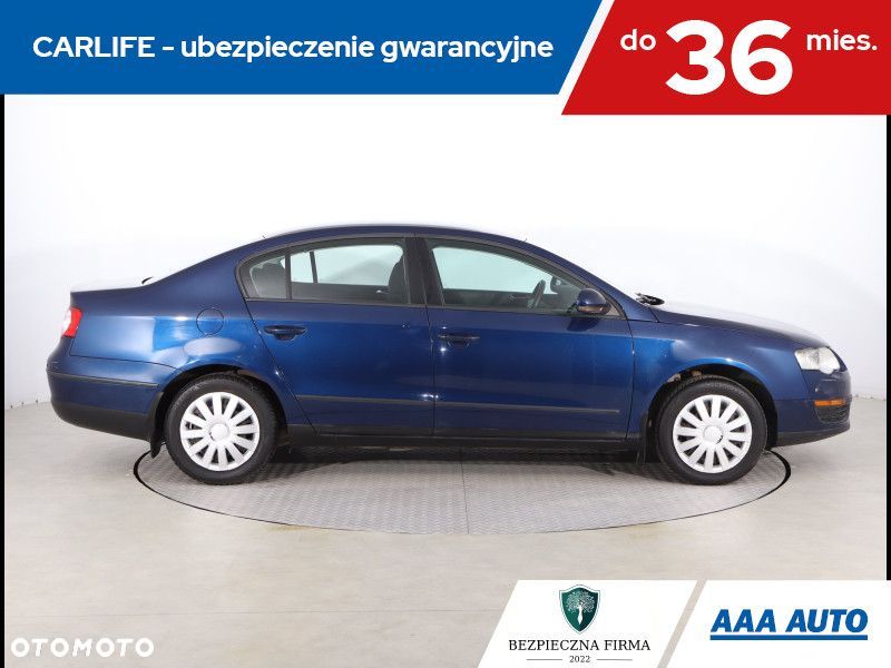 Volkswagen Passat - 7