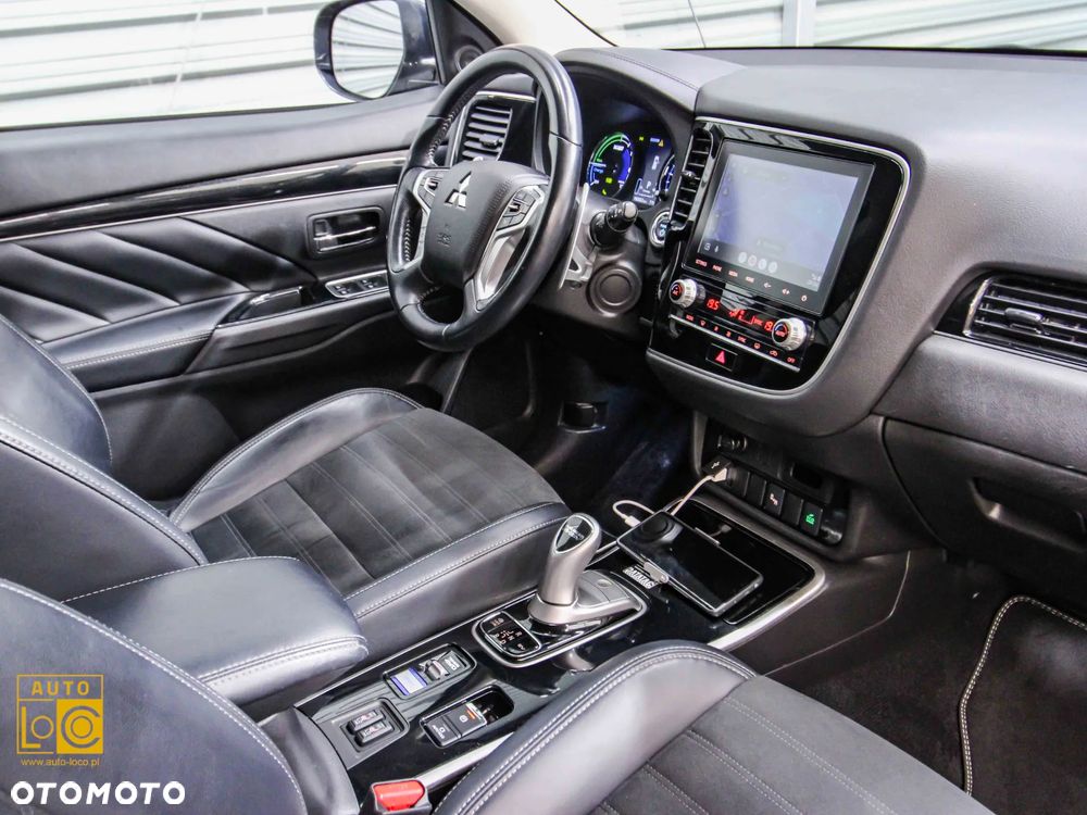 Mitsubishi Outlander Instyle - 16