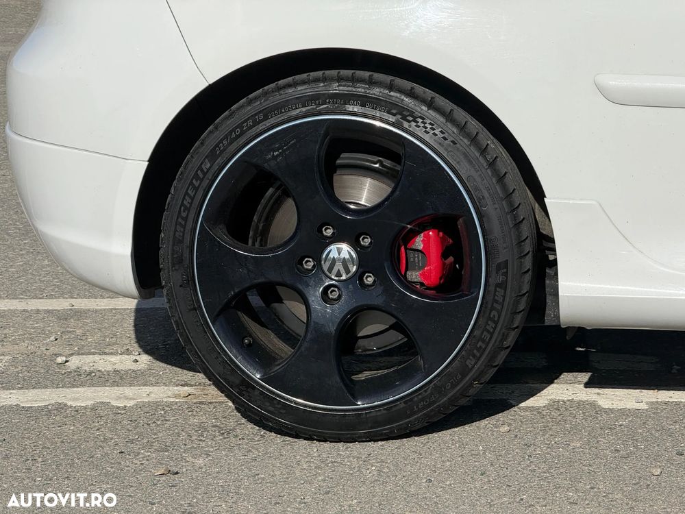 Volkswagen Golf 2.0 FSI DSG GTI 30 Edition - 22