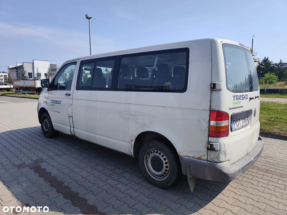Volkswagen Transporter - 4