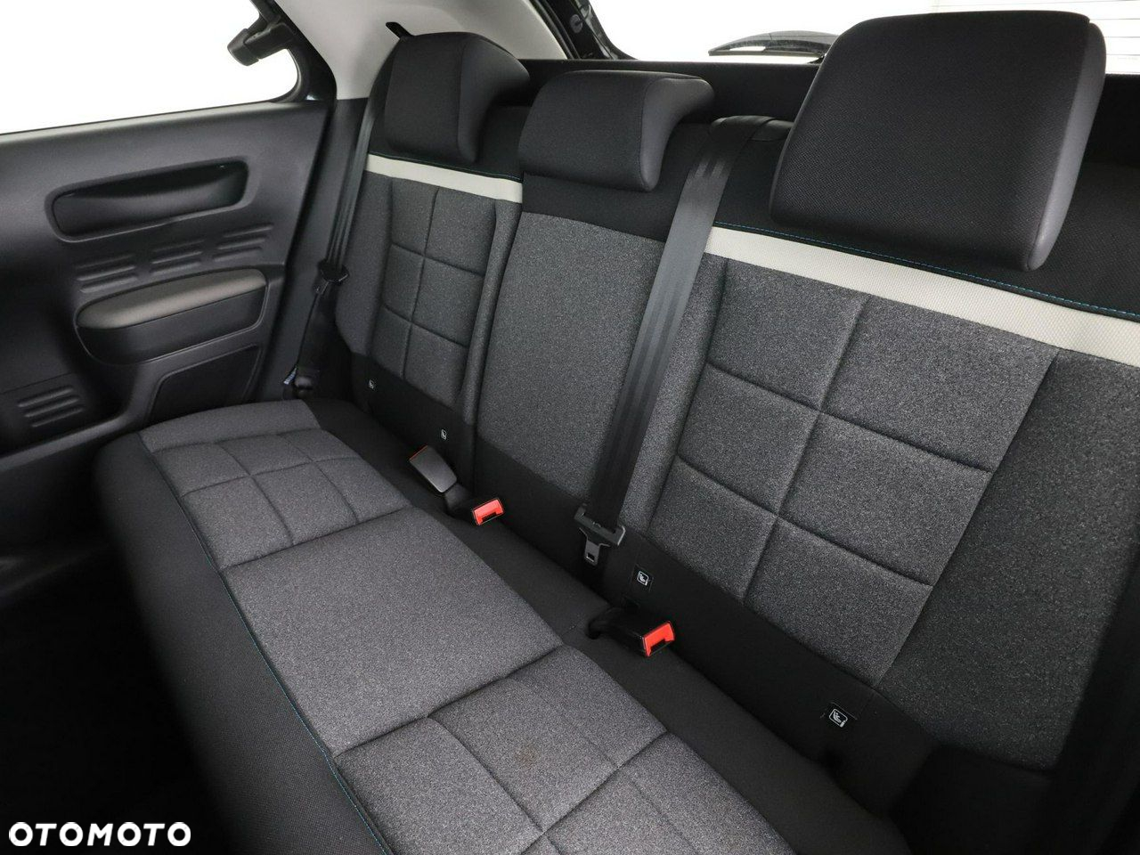 Citroën C4 Cactus Pure Tech e-THP 110 Stop&Start Shine - 17