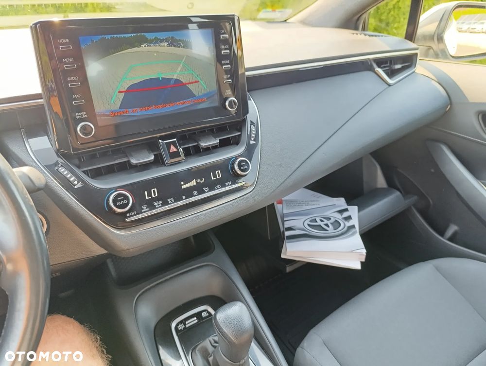 Toyota Corolla 1.8 Hybrid Comfort - 19