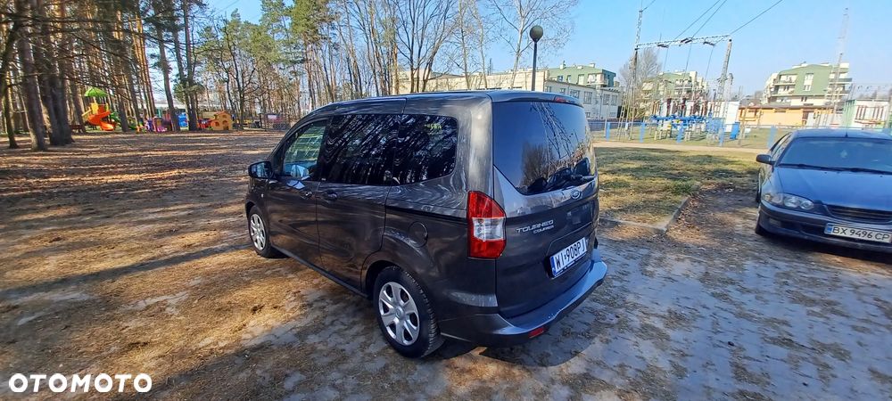 Ford Tourneo Courier 1.0 EcoBoost S&S Ambiente - 4