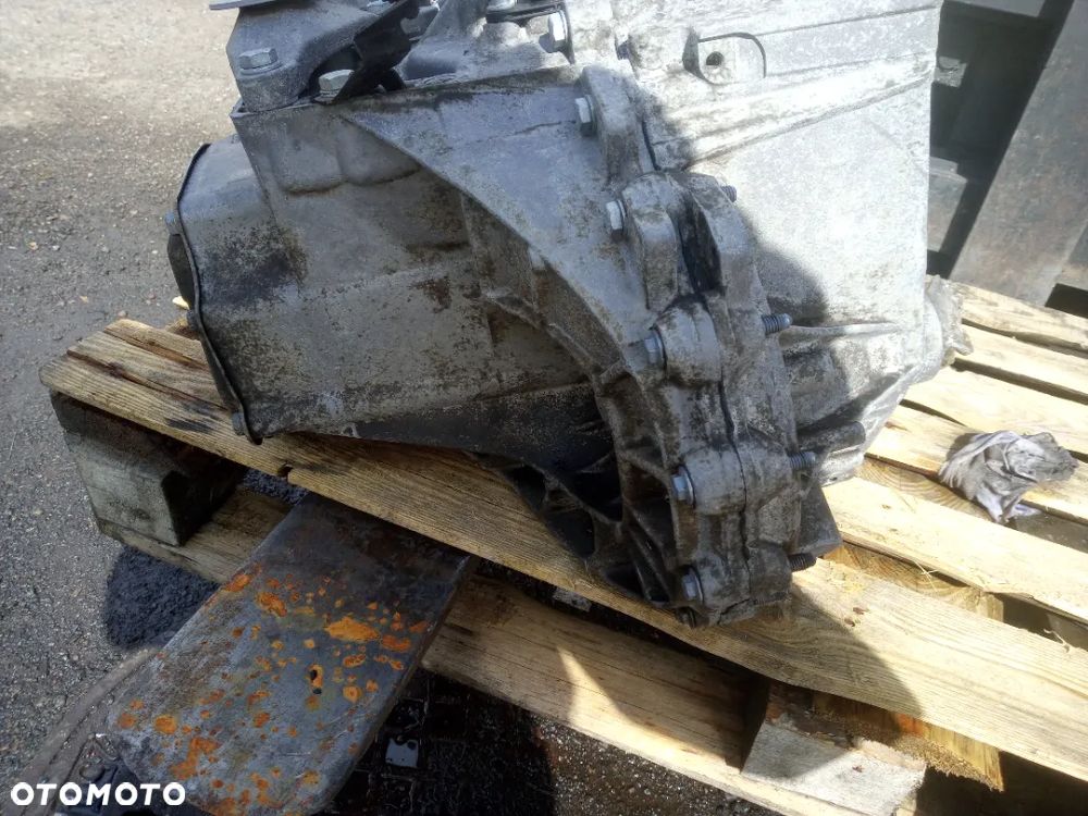 skrzynia biegów citroen c 4 picasso 1.6 thp 20DS52 - 2
