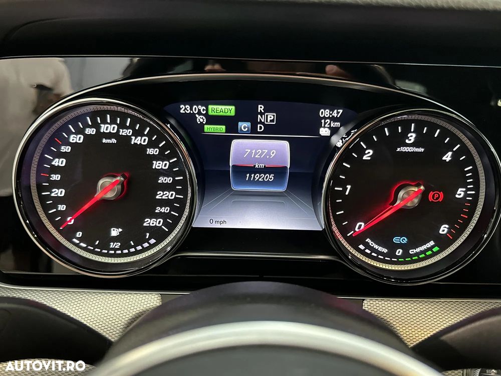 Mercedes-Benz E 300 de 4MATIC Aut. - 10