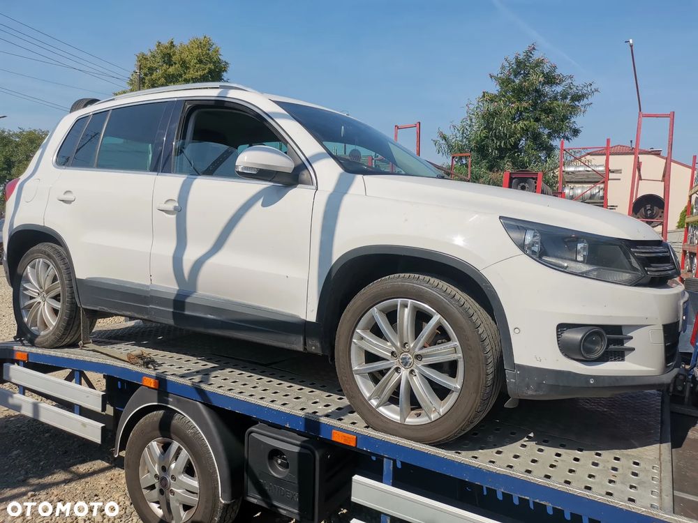 Części Volskwagen Tiguan I LIFT LB9A 2.0 TDI CFFB Drzwi Klapa Zderzak - 1