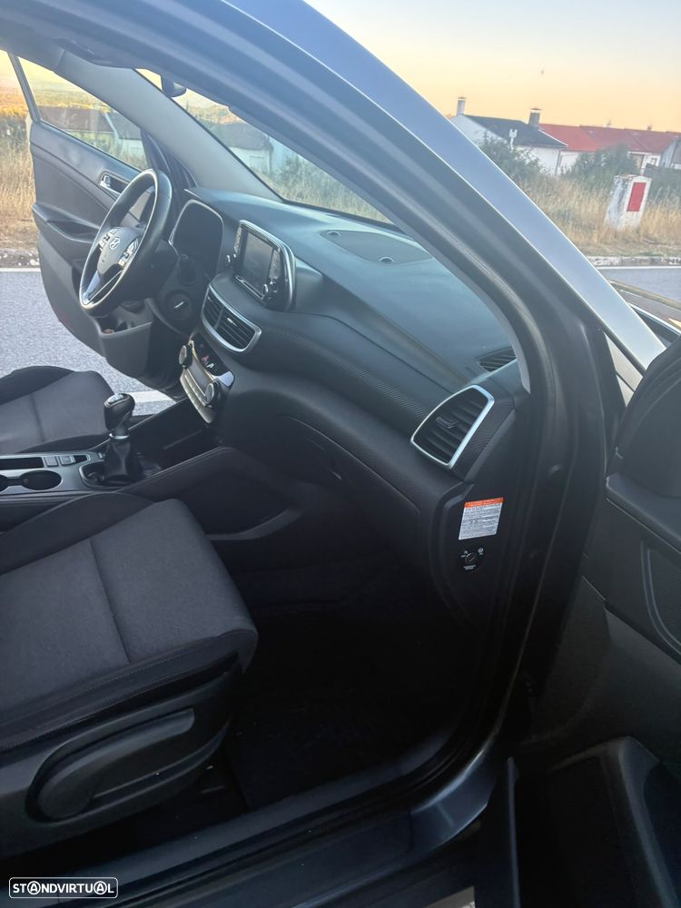 Hyundai Tucson - 30