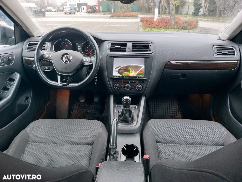 Volkswagen Jetta 1.4 TSI Highline - 16