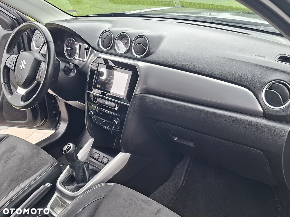Suzuki Vitara - 14
