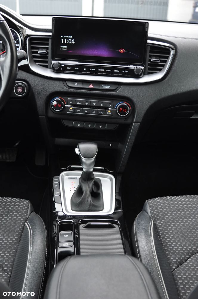 Kia XCeed 1.5 T-GDI OPF DCT7 (48V Mild Hybrid) SPIRIT - 16